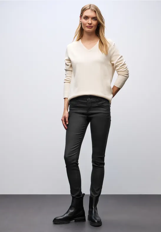 Slim Fit gecoate broek Black