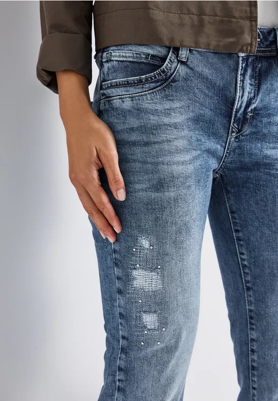 Jeans mit Destroyed-Details mid blue authentic wash