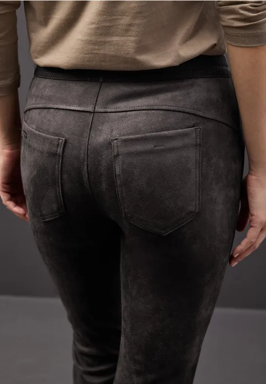 Pantalon en velours darkest brown
