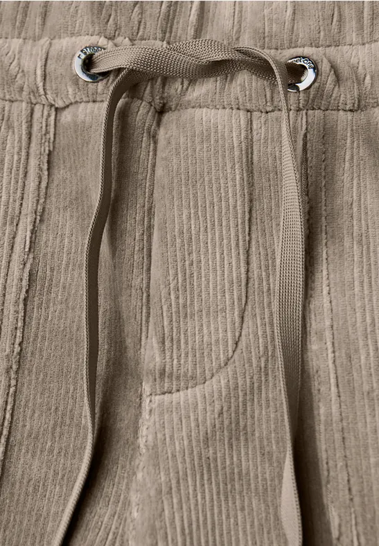 Loose Fit corduroy broek silk brown