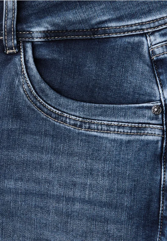 Casual jeans mid blue authentic washed
