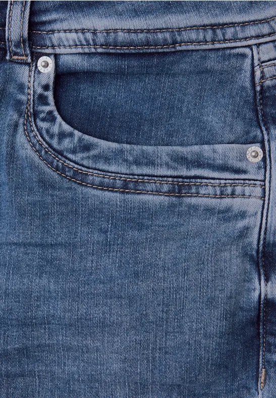 Jeans im Casual Fit light blue authentic washed