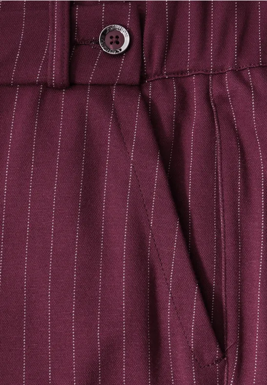 Straight Leg Hose noble red