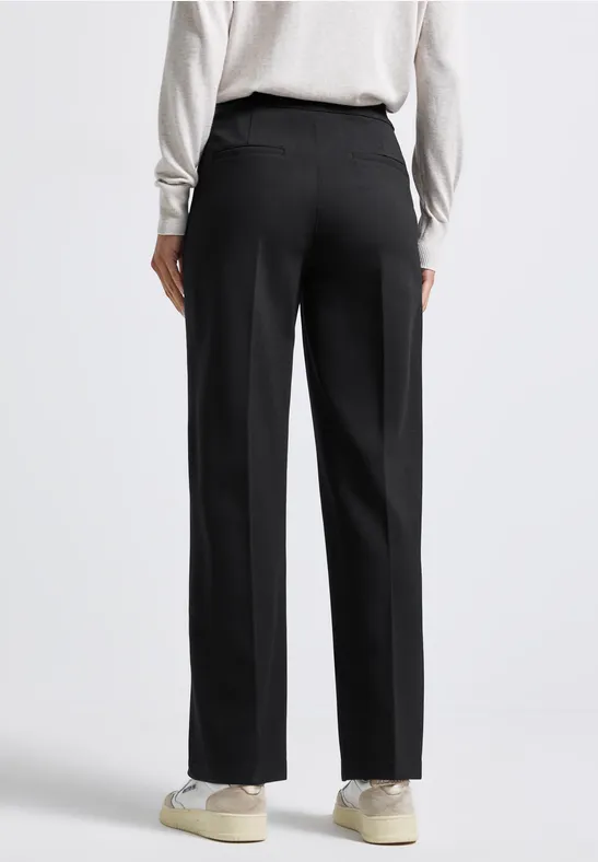 Straight Leg Hose Black