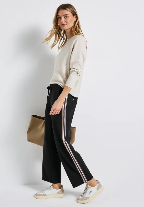 Gestructureerde broek met rechte leg Black