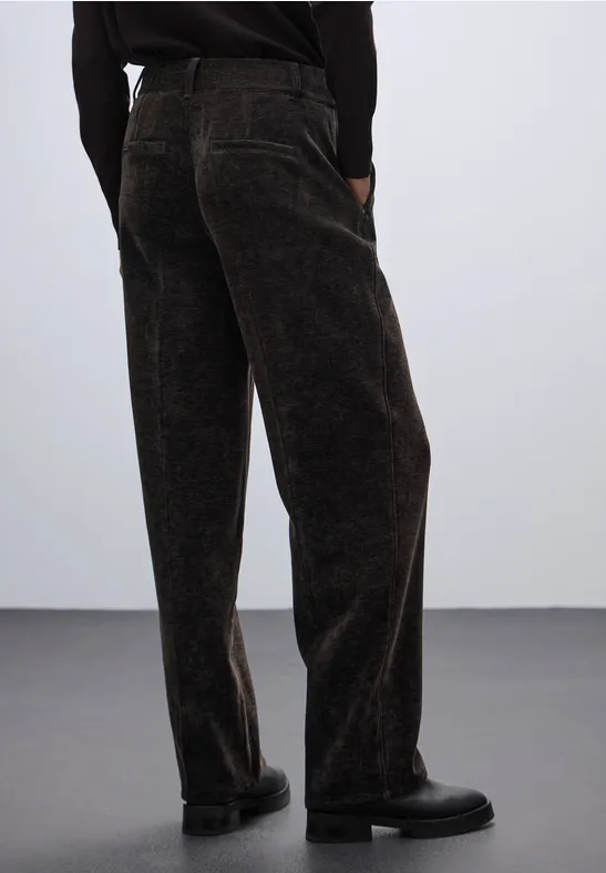 Straight Legs corduroy broek darkest brown
