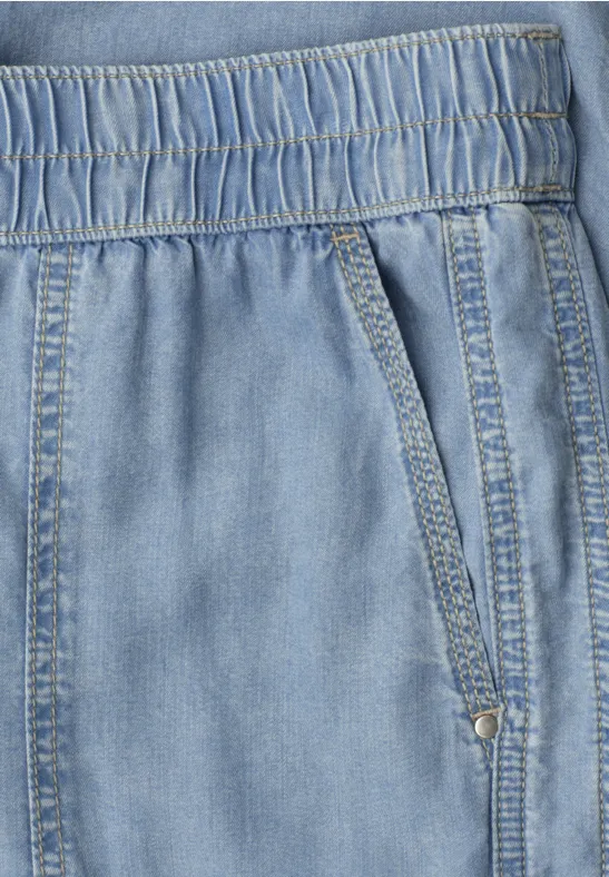 Mid Waist Slim Legs broek in een gewassen look Light Blue soft wash