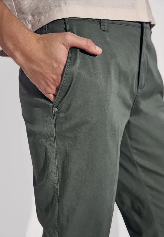 Twill chino broek muse green