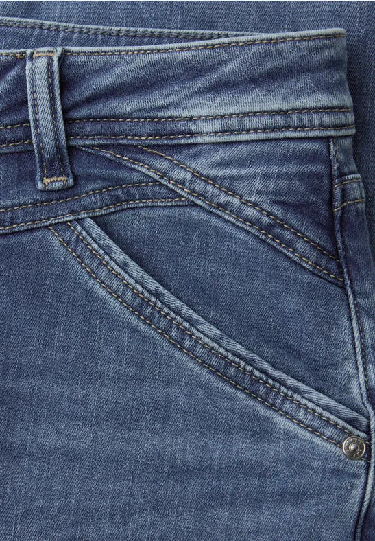 Slim Leg Jeans Medium Blue Wash