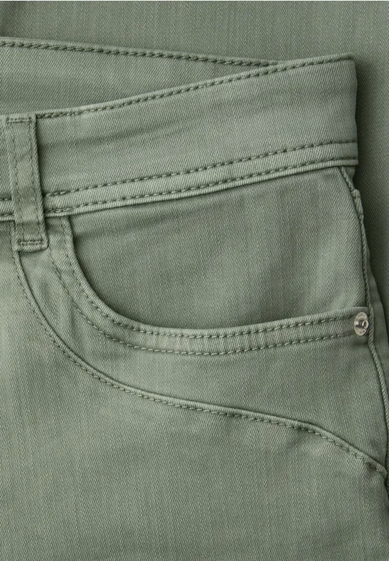 Mid Waist Straight Leg Jeans dans le Slim Fit Sage Green Washed