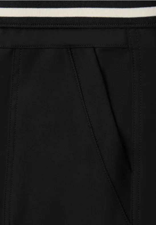 Loose Fit Hose Black