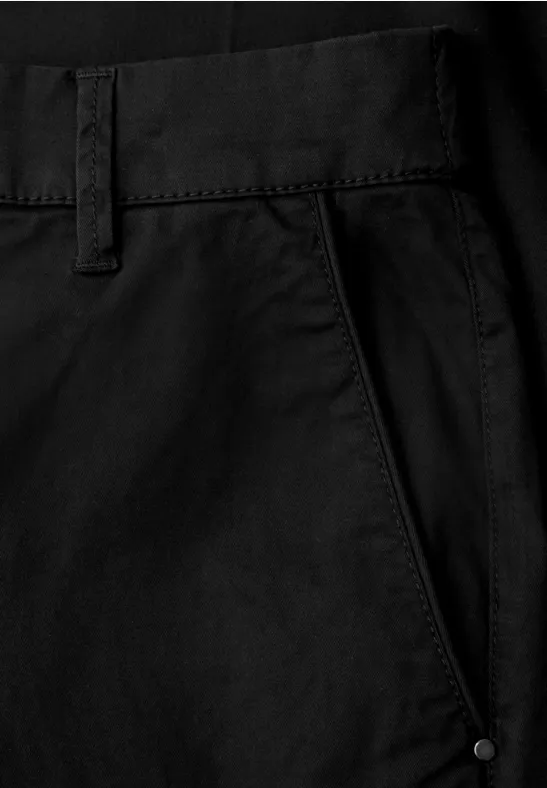 Chino Straight Legs en coupe casual Black