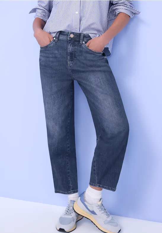 Barrel Leg Jeans Medium Blue Washed