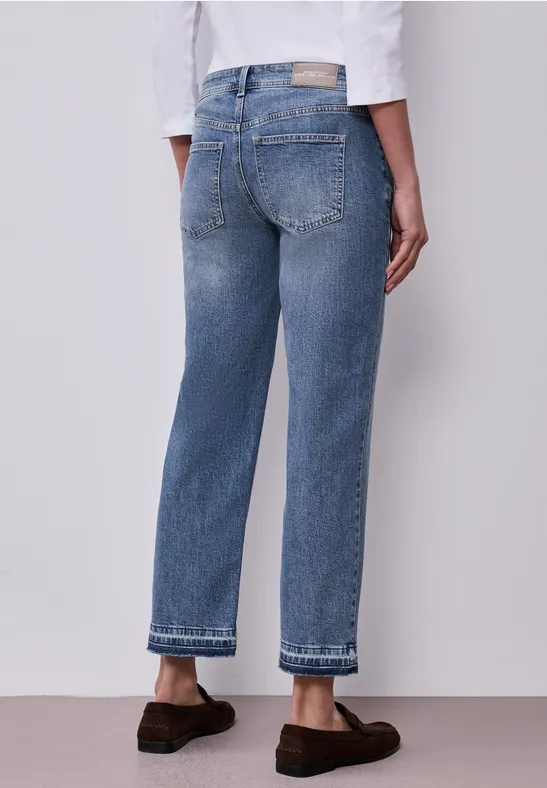 Jeans avec détail d'ourlet mid blue washed