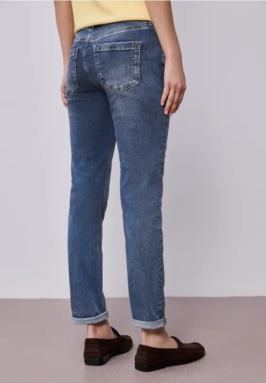 Jeans au look destroy indigo random washed