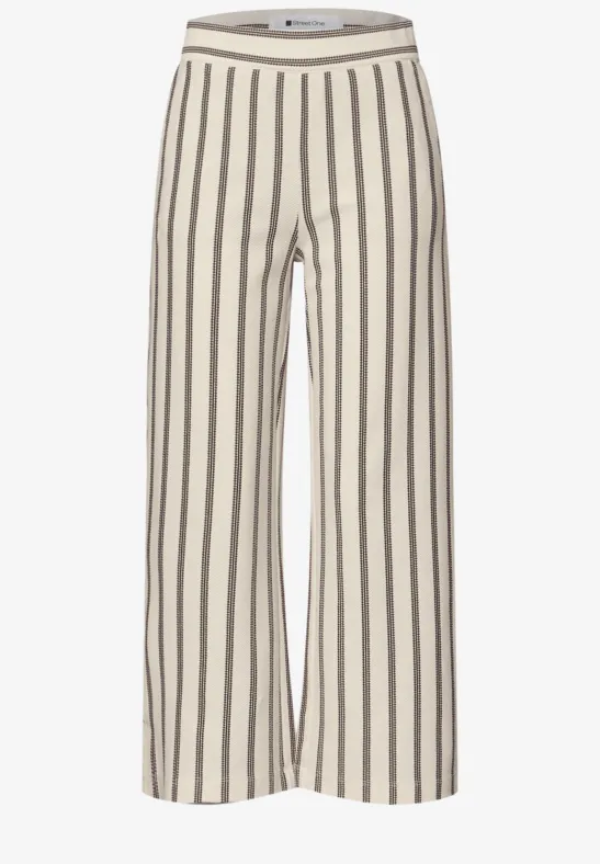 Wide Legs broek in casual pasvorm met strepen soft beige
