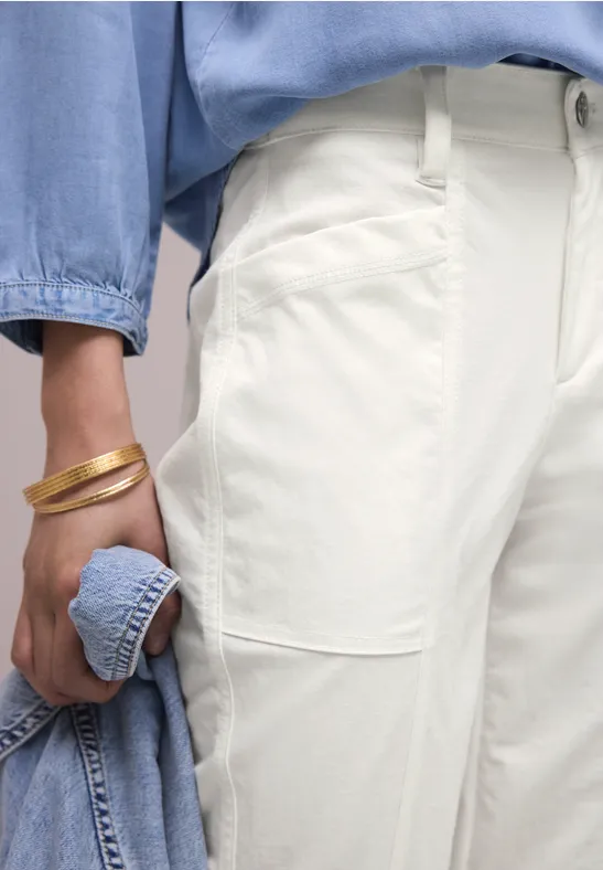 High Waist broek met wijde pijpen in casual pasvorm off white