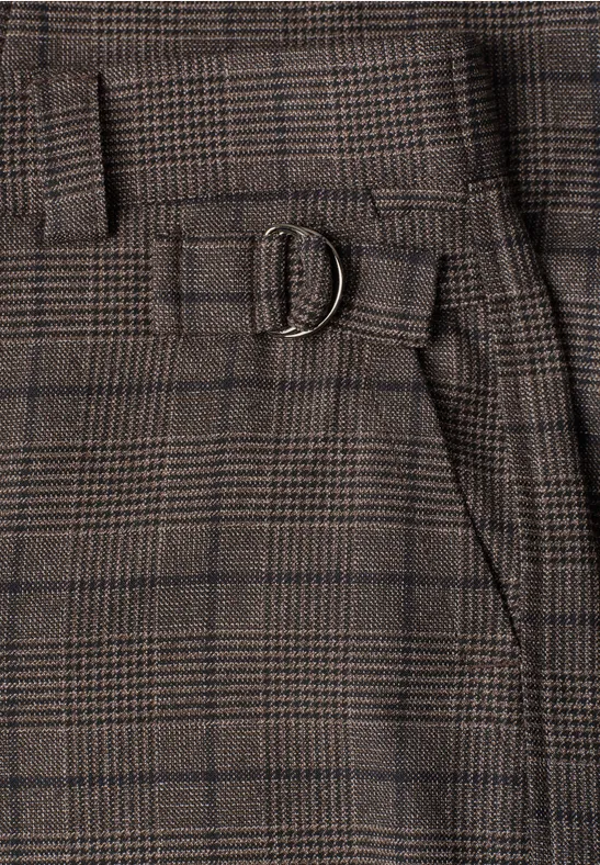 Braune karierte Hose mit D-Ring-Band und Gürtelschlaufen