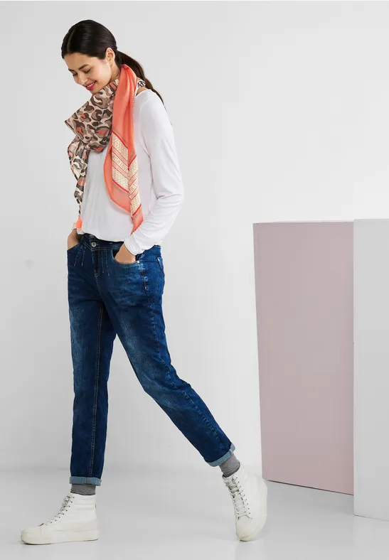 Foulard triangulaire avec pampilles juicy mandarine