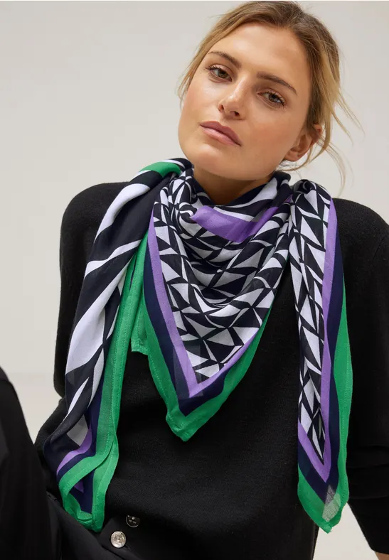 Modal Tuch mit Print Black