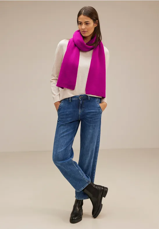 Langer Strickschal bright cozy pink