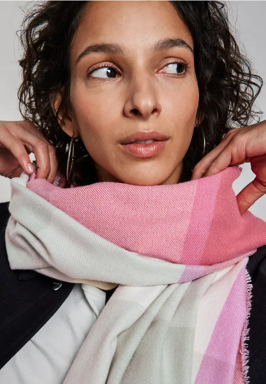 Gezellige Madras sjaal coral Pink