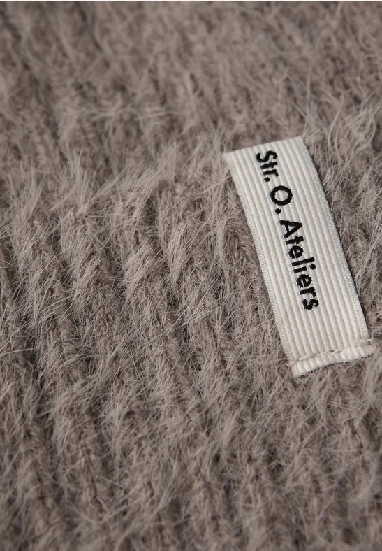 Beanie van verengaren Sandy Mocca Mel.