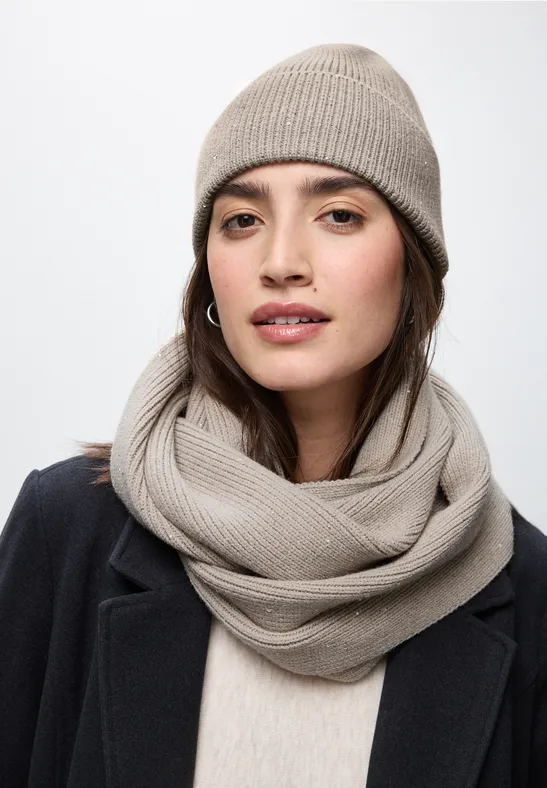 Bonnet avec paillettes Soft Sand Mel.