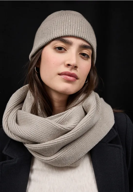 Bonnet avec paillettes Soft Sand Mel.