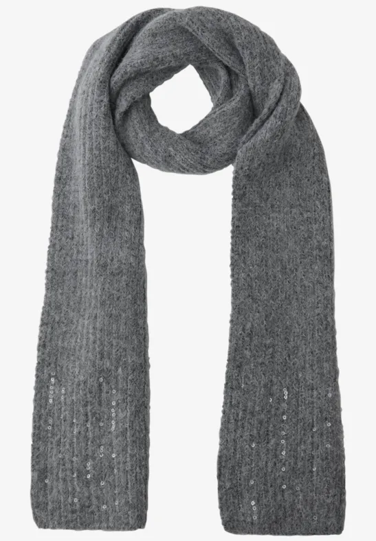 Grauer, gestrickter Schal mit dezentem Glitzer, lang und weich.