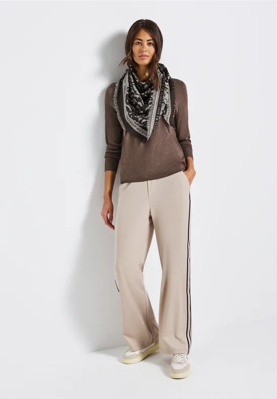 Foulard triangulaire jacquard deep roast brown