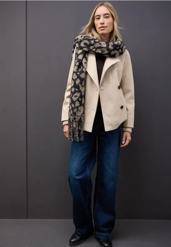 Gezellige sjaal Leo sanded beige
