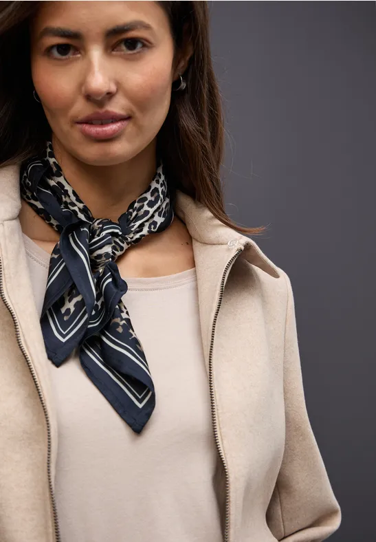 Leo Satin Tuch Black