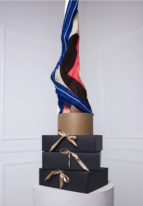 Gemustertes Tuch multicolor