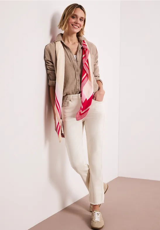 Modal sjaal met tekst salsa red