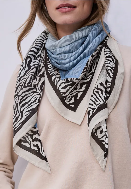 Foulard triangulaire avec motif graphique drift blue