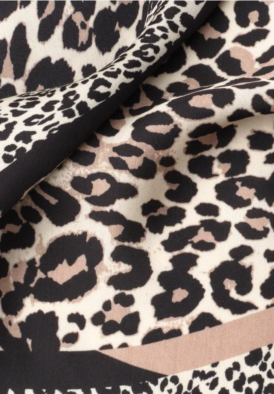 Nicki Tuch mit Leo-Muster Black