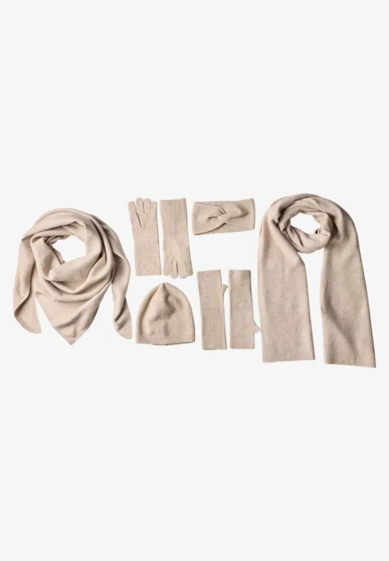 Fijngebreide armwarmers in effen kleur Soft Sand Mel.