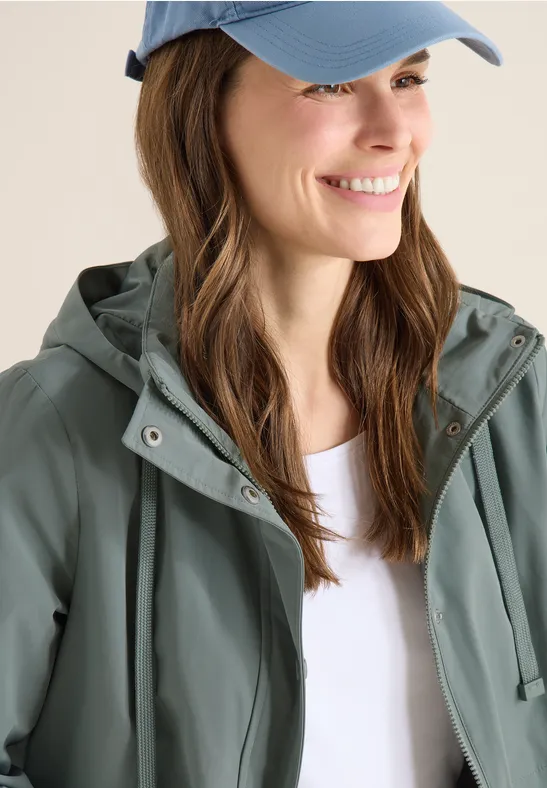 Jas met lang geheugen kelp green