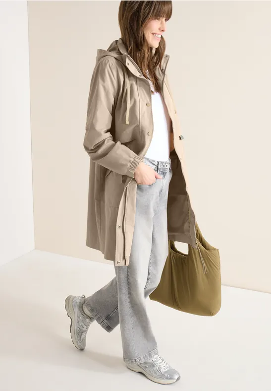 Veste longue à mémoire crispy camel