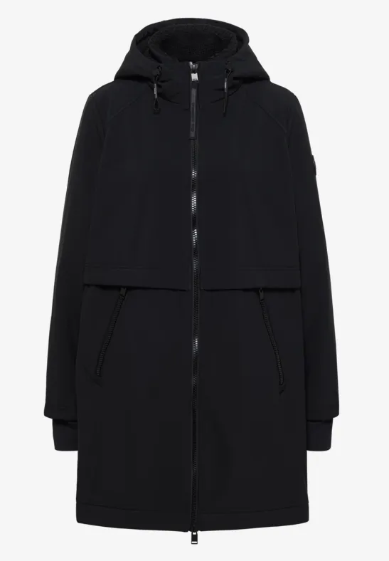 Zwarte lange parka met capuchon, doorlopende rits, zijzakken en opvallende overslag.