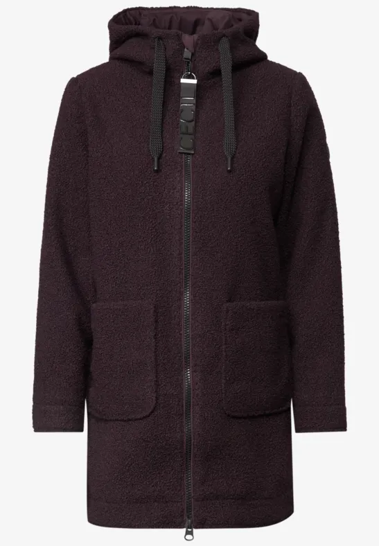 Lang geschnittener Kapuzenmantel aus Teddyfleece in dunklem Violett mit Reißverschluss und Taschen.