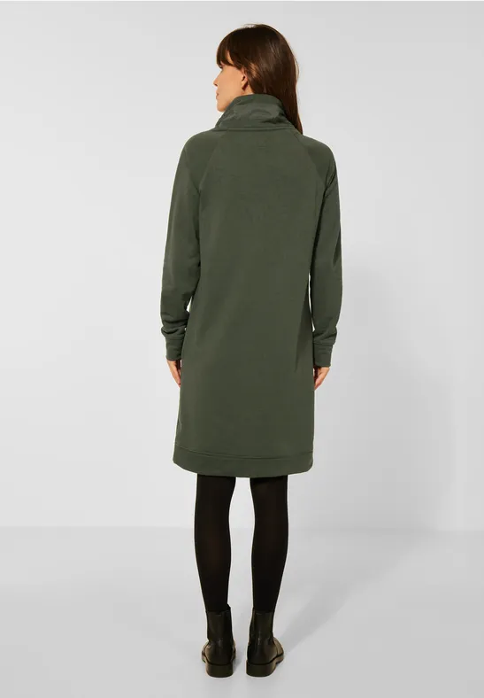 Sweatkleid mit großem Kragen utility olive