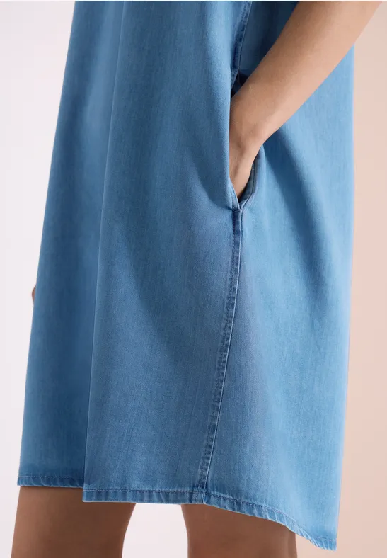 Knielange jurk in denimlook mid blue wash