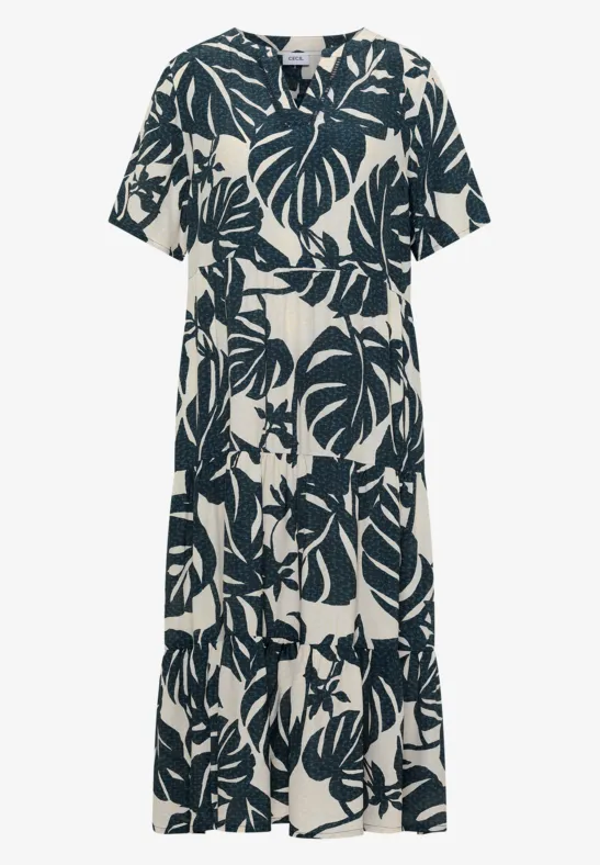Kurzärmeliges Maxikleid mit schwarzem Blattprint auf weißem Grund.
