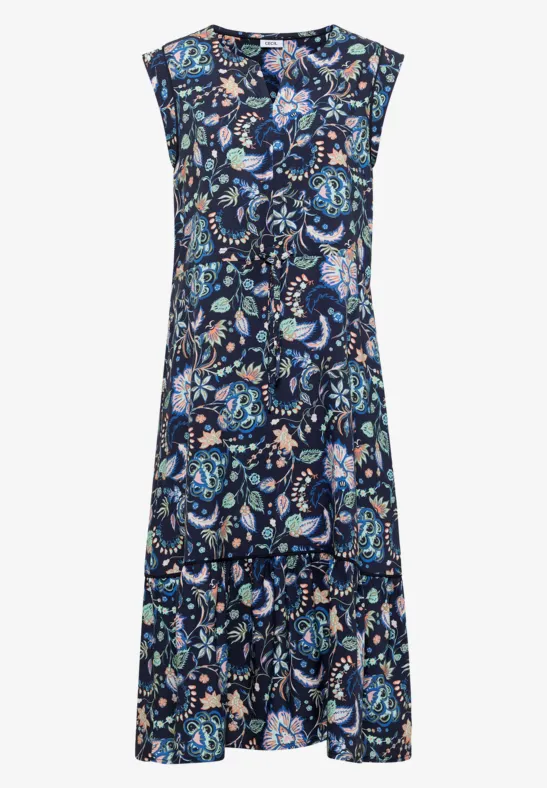 Ärmelloses Midikleid in Blau mit buntem Paisley-Blumenmuster.