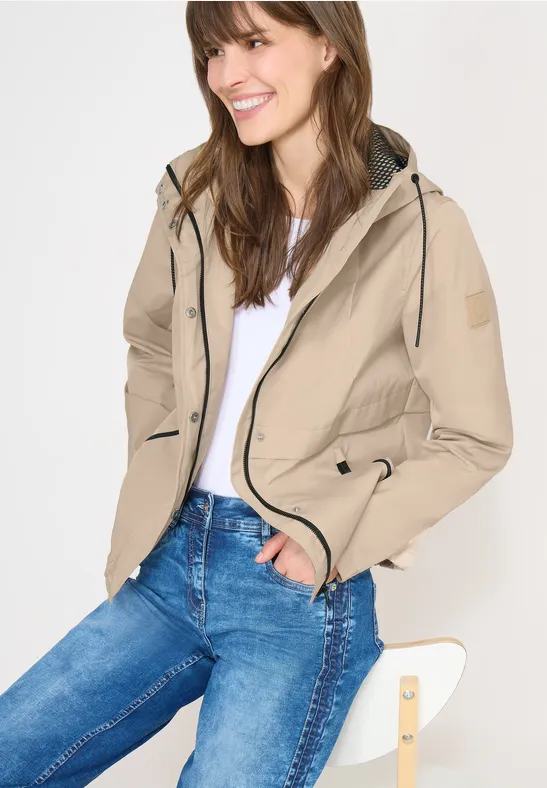 Windbreaker mit Hoodie crispy camel
