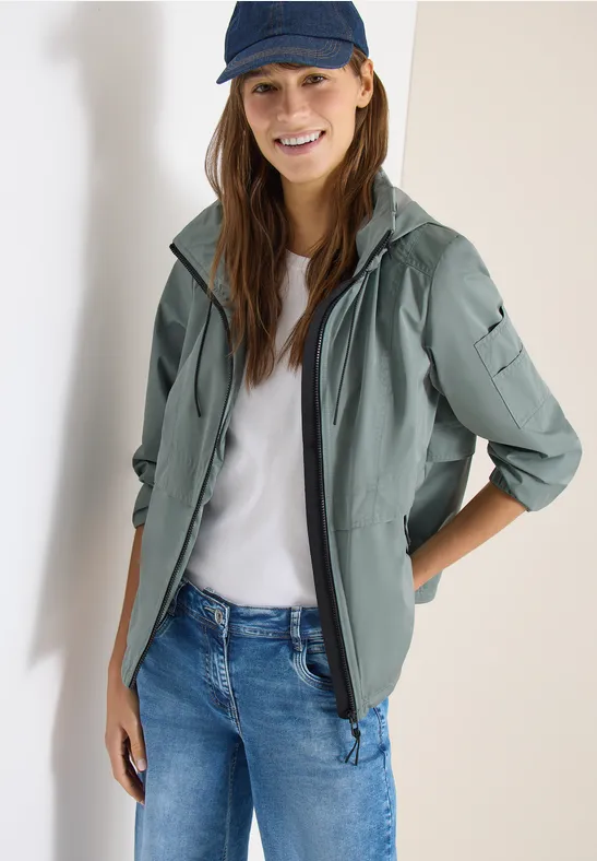 Coupe-vent sportif kelp green