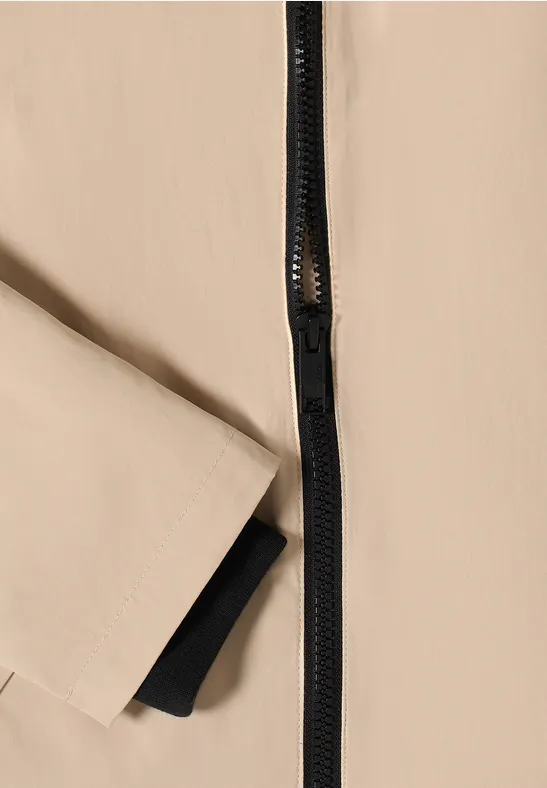 Kurze Jacke crispy camel