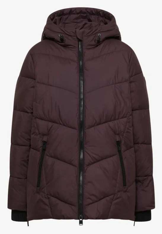 Dunkelviolette gesteppte Winterjacke mit Kapuze, Reißverschluss vorne und seitlichen Taschen.